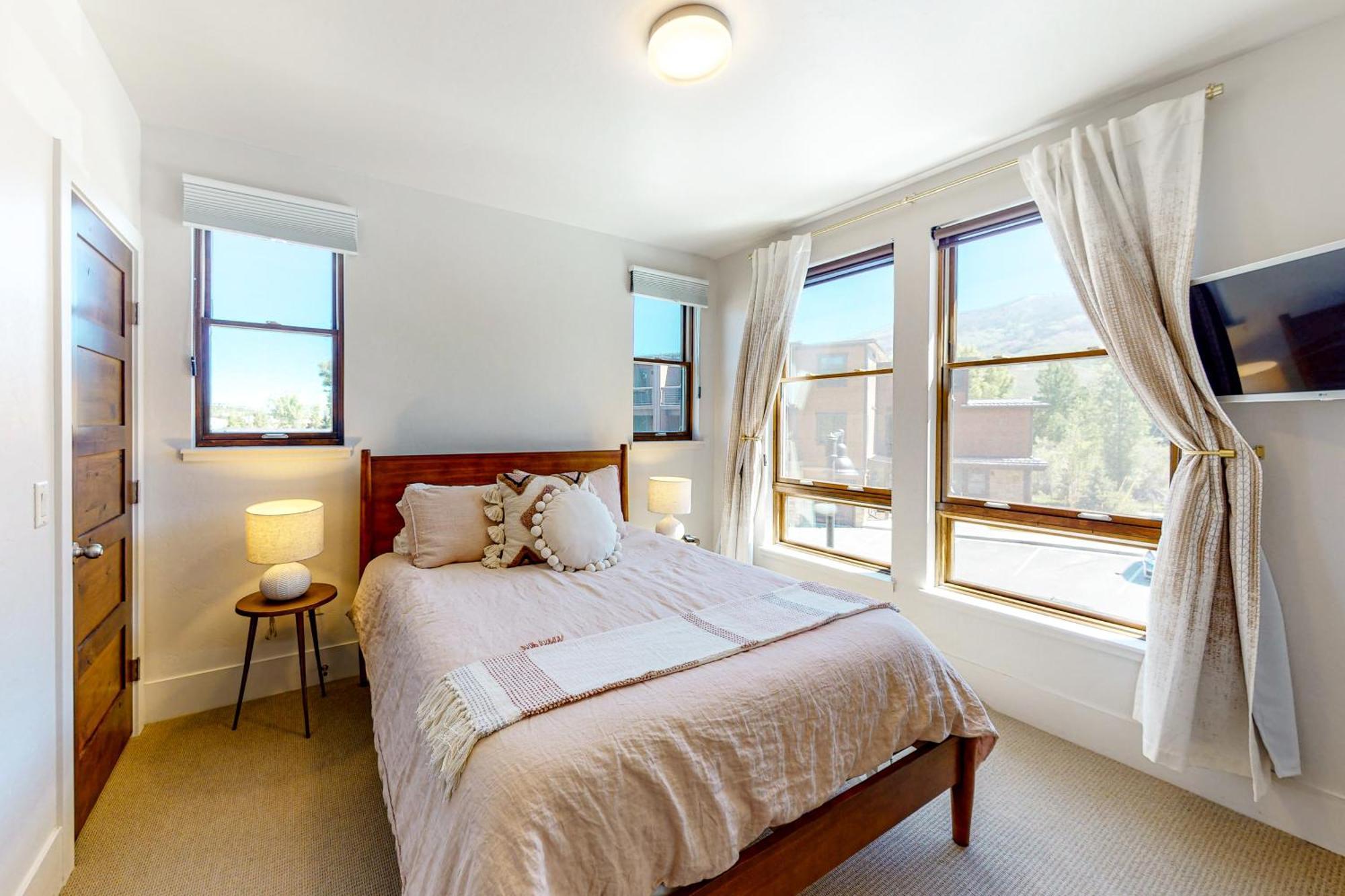Blue River Flats Condos ซิลเวอร์ธอร์น ห้อง รูปภาพ